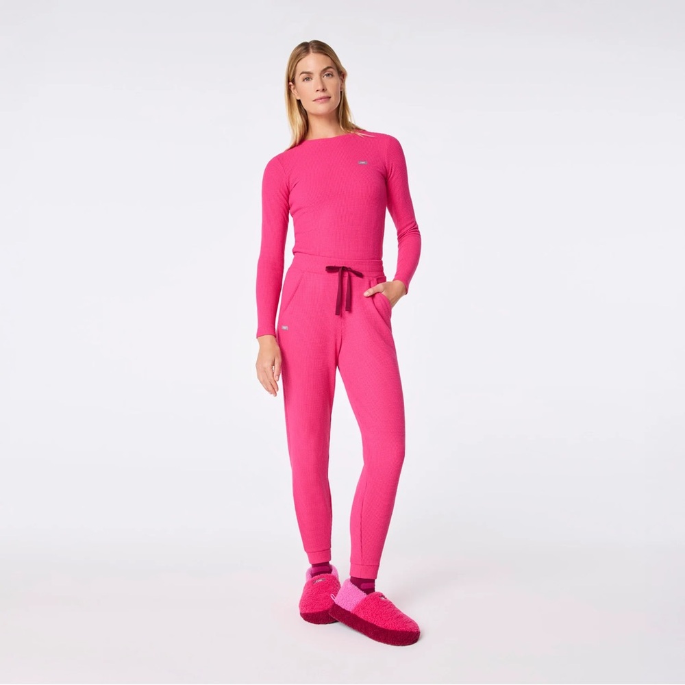 BRAND NEW Figs XS Off-Shift Waffle Crew Neck & Sweatpant (Shocking Pink)